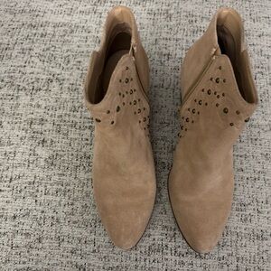 Sole Society Light Tan Ankle Boots